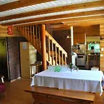 Vuorikotka By Interhome *