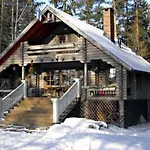 Vuorikotka By Interhome *