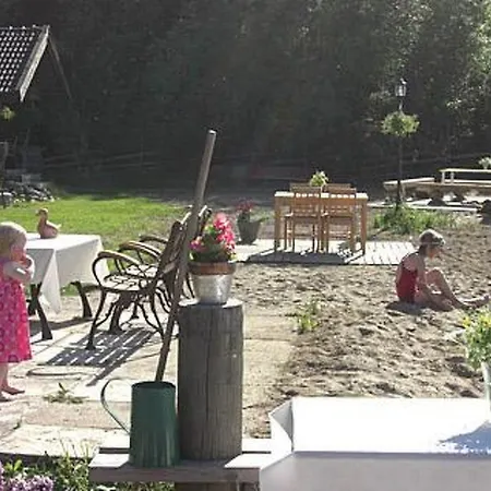 Vuorikotka By Interhome *