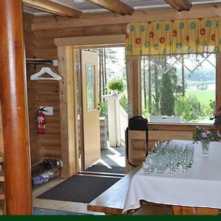 Vuorikotka By Interhome Feriehus Kaivanto