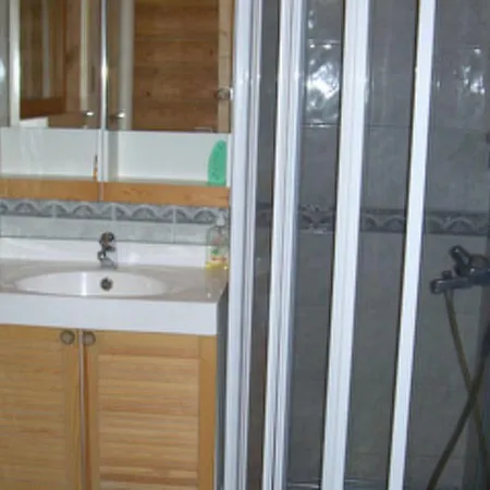 Vuorikotka By Interhome Kaivanto