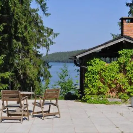 Vuorikotka By Interhome