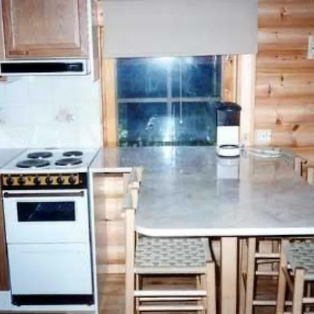 Vuorikotka By Interhome