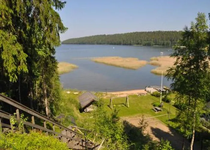 Vuorikotka By Interhome 度假居 Kaivanto