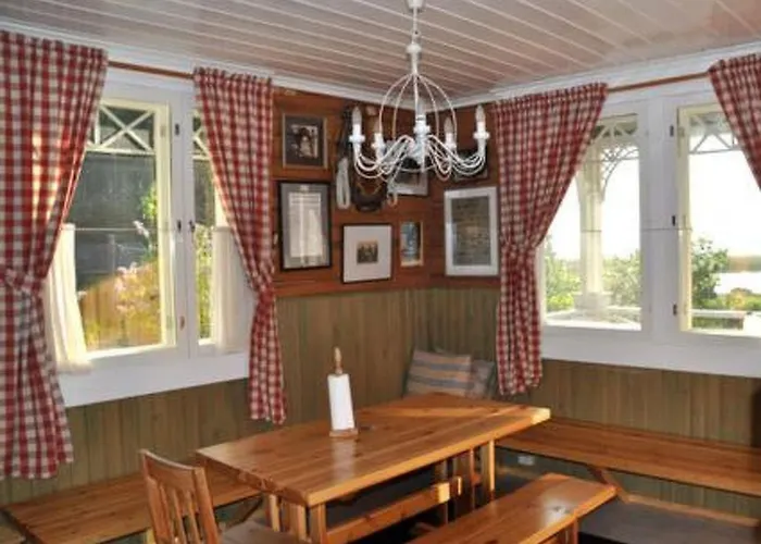 Vuorikotka By Interhome 度假居 *